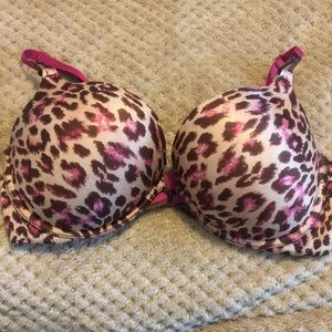 Victoria Secret Miraculous Plunge